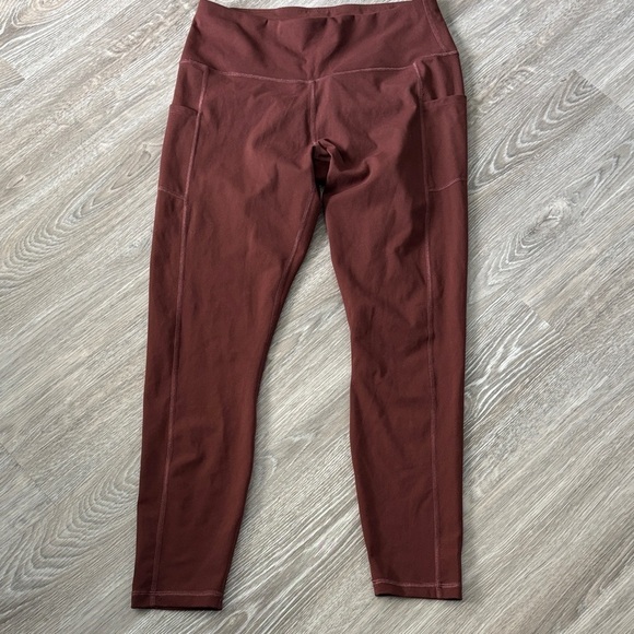 None Pants - High-Waisted Leggings